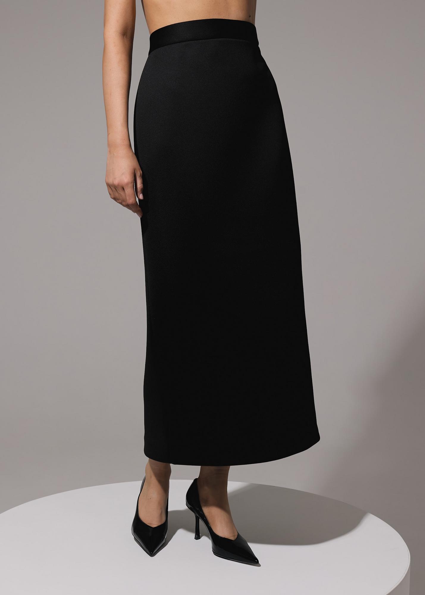 Skirt midi of neoprene, black