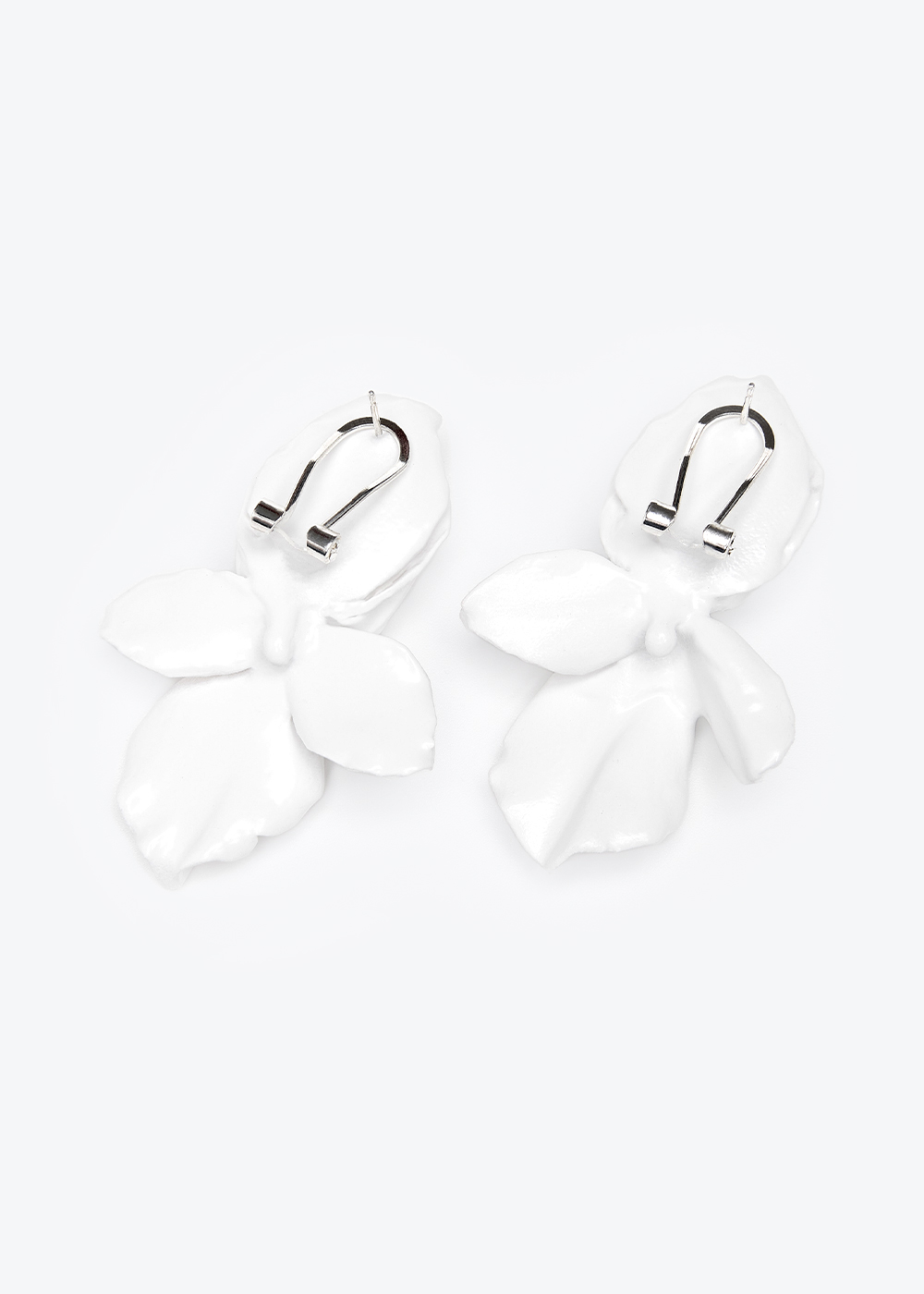 Earrings irises, milky