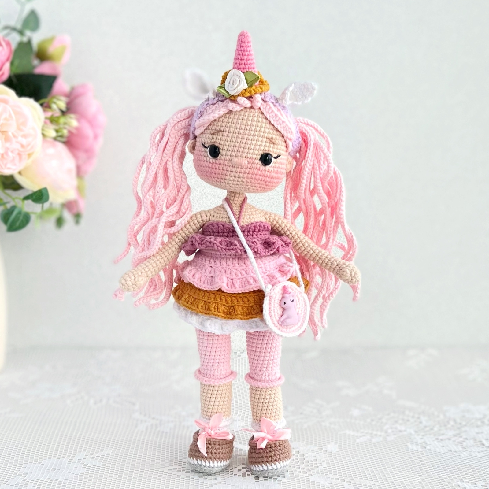 Мастер-класс "Кукла-единорожка Розочка"