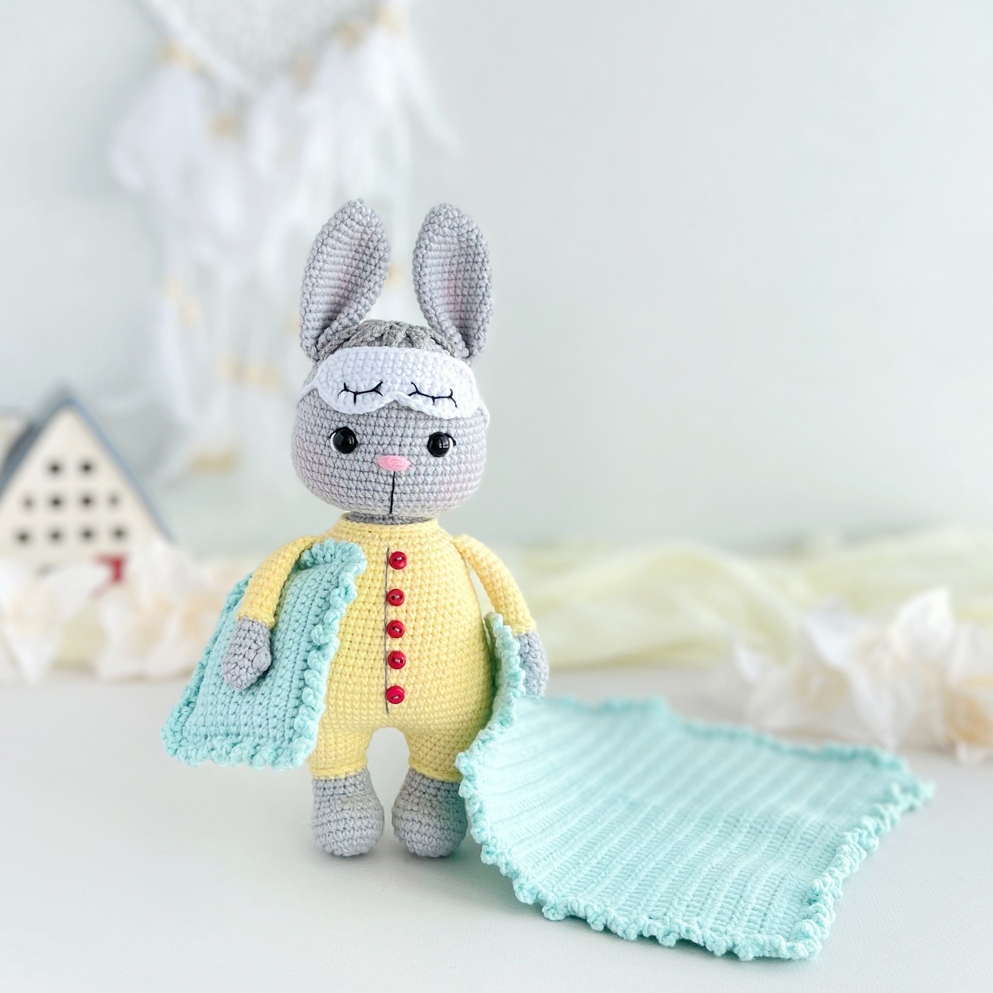 Мастер-класс "Зайка в пижаме"