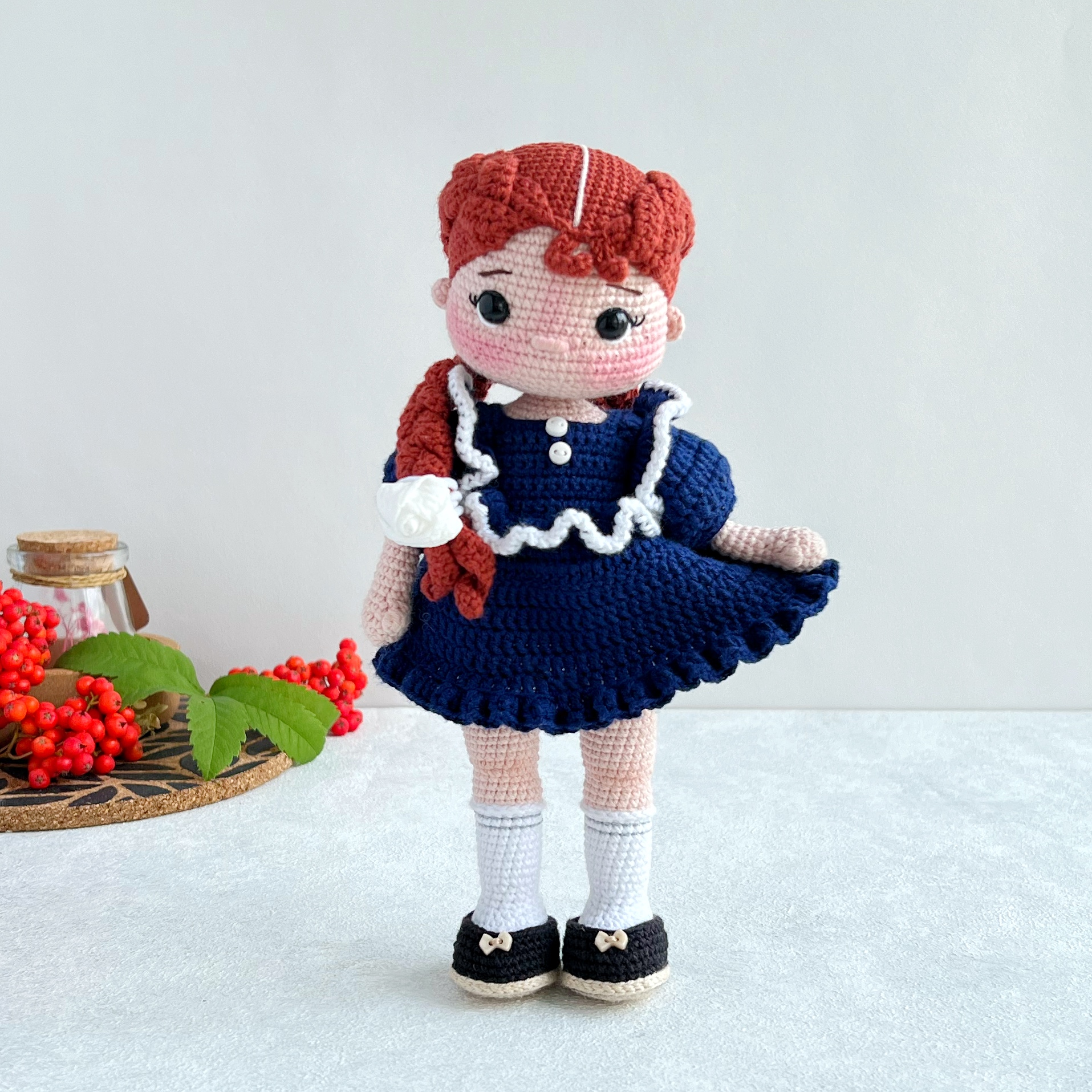 Мастер-класс "Школьница Леночка"