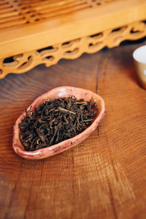 Черный пион