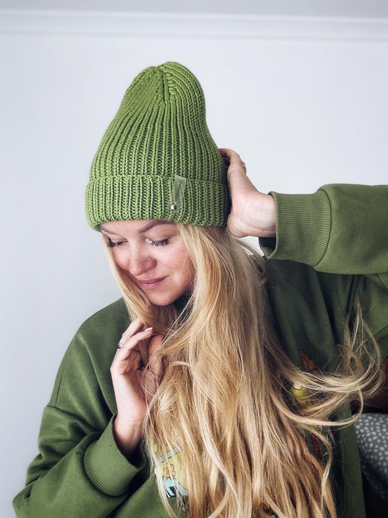 ШАПКА  OCTOBER greenery