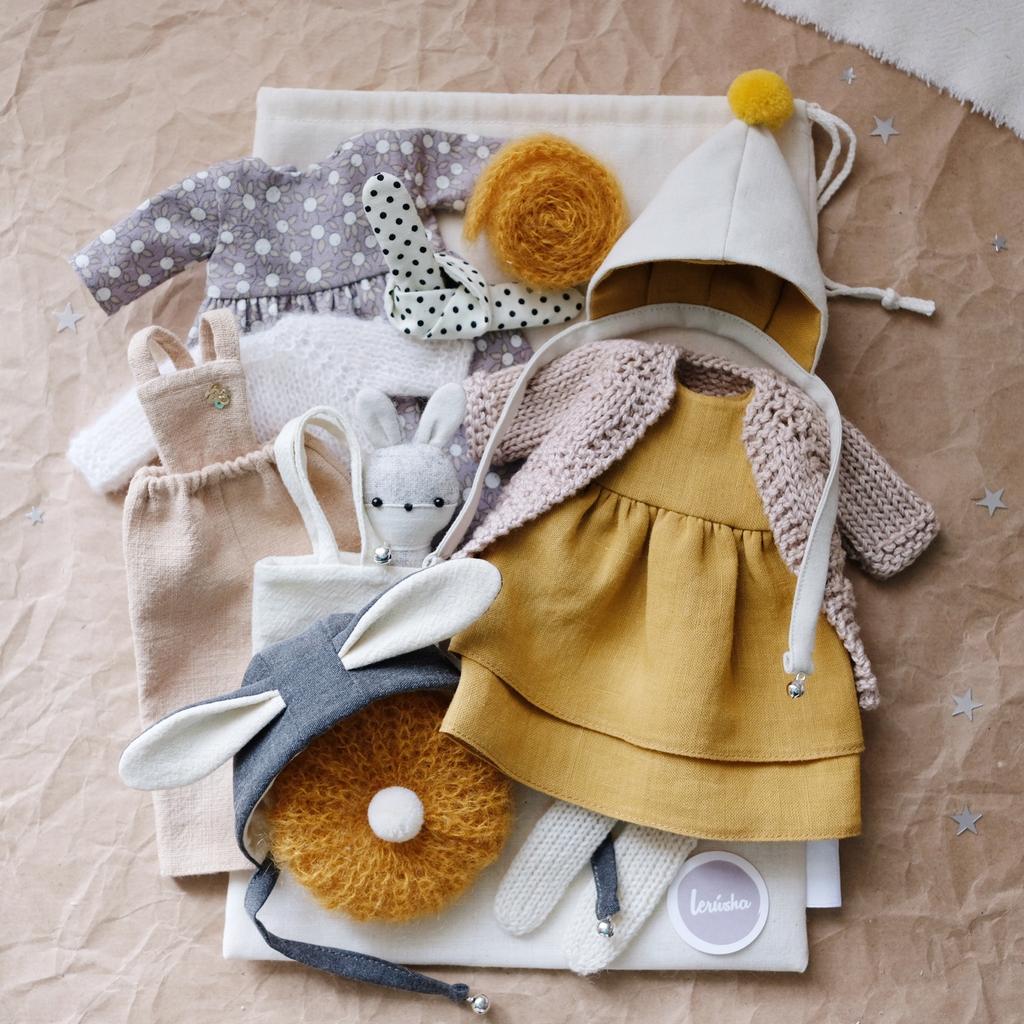 Набор кукольной одежды «Желтый»