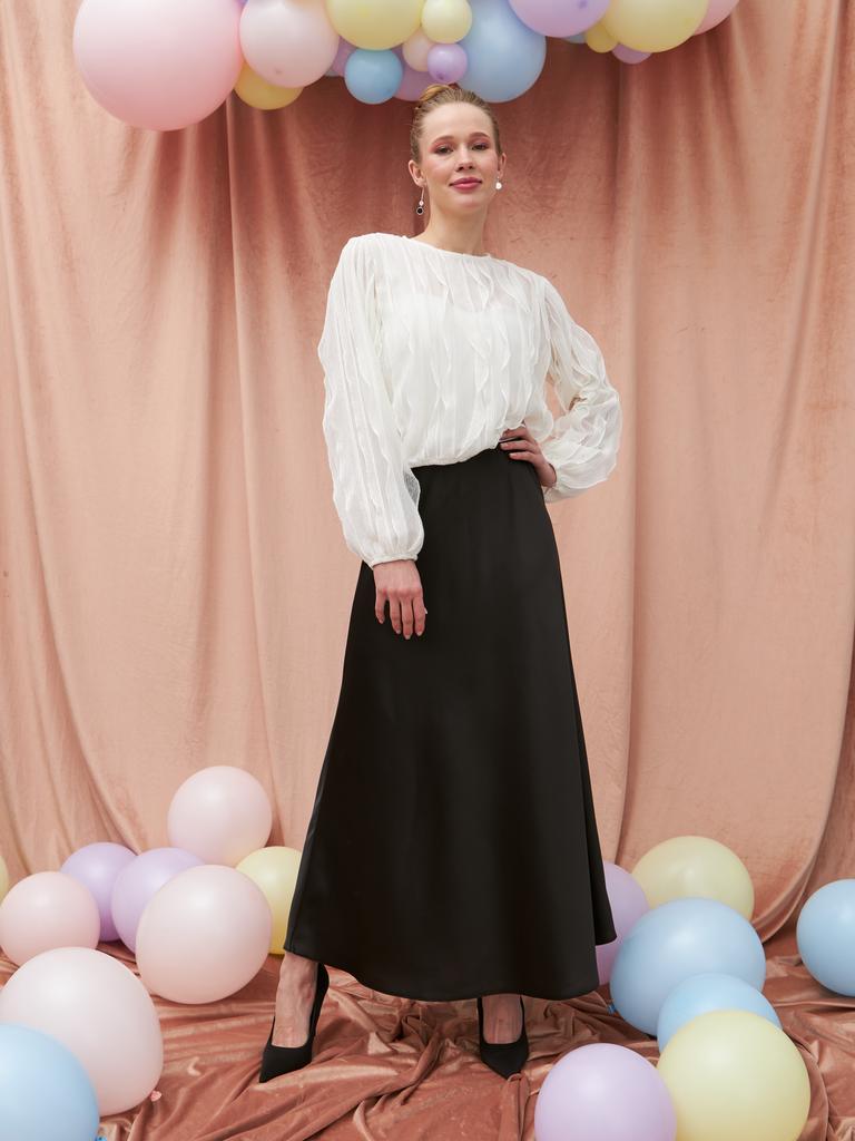 Юбка Летящей походкой // BLACK