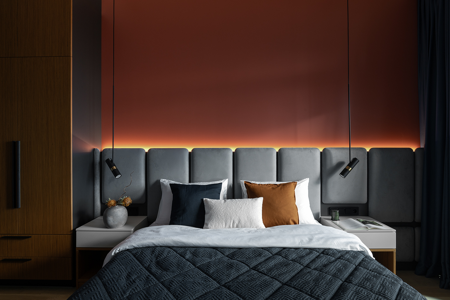 Стеновая панель-изголовье кровати