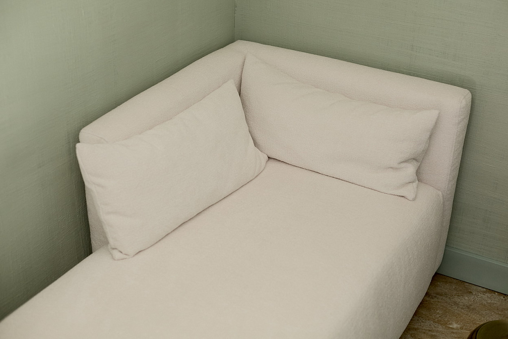 Кушетка Retreat «Дачный ответ»