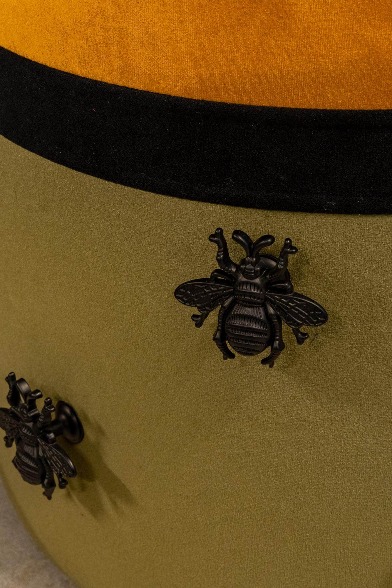 Пуф Fly для проекта «Сделано в Москве»