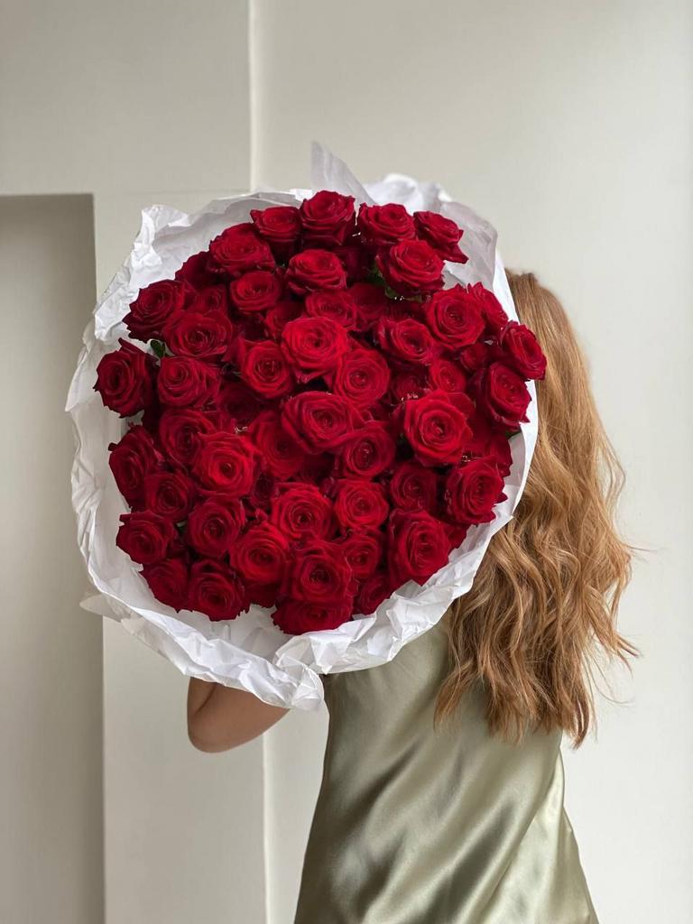 МОНОБУКЕТ "RED NAOMI"