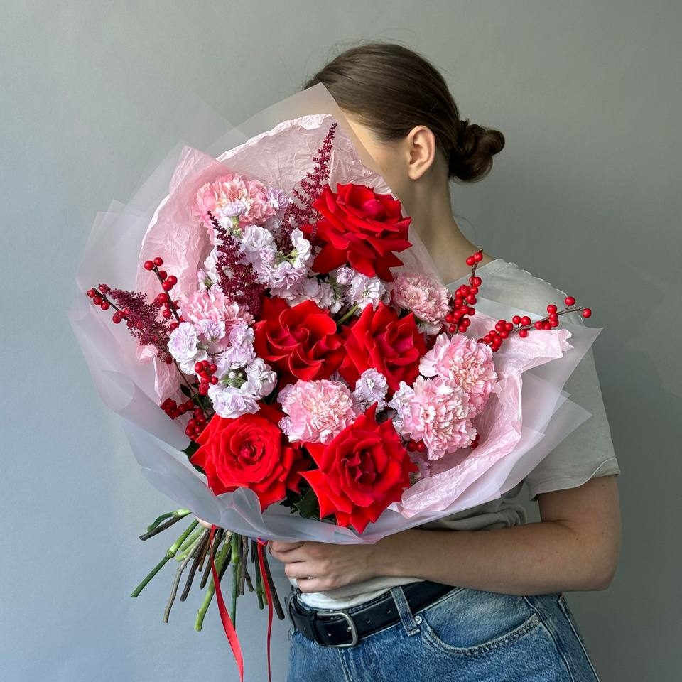 АВТОРСКИЙ БУКЕТ "ЯГОДНЫЙ СМУЗИ"