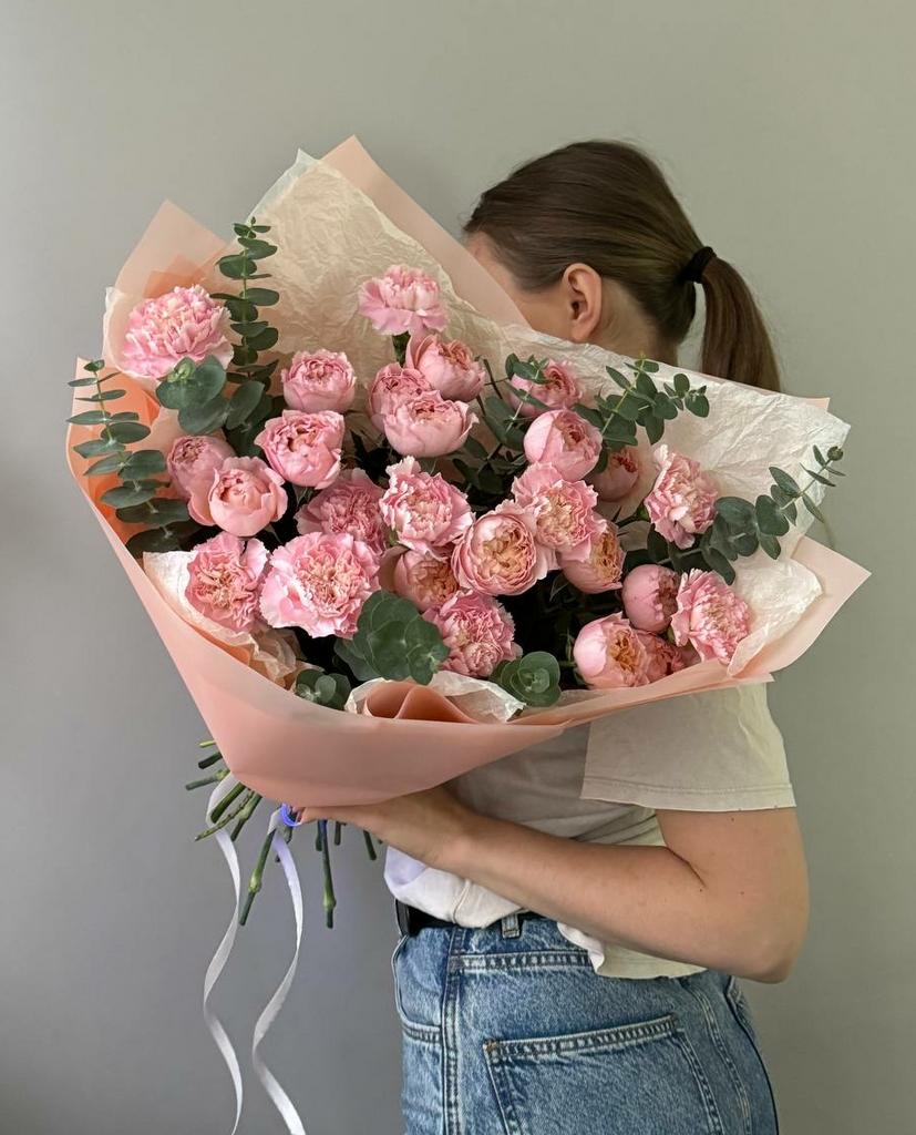 АВТОРСКИЙ БУКЕТ "НЕКТАРИН"