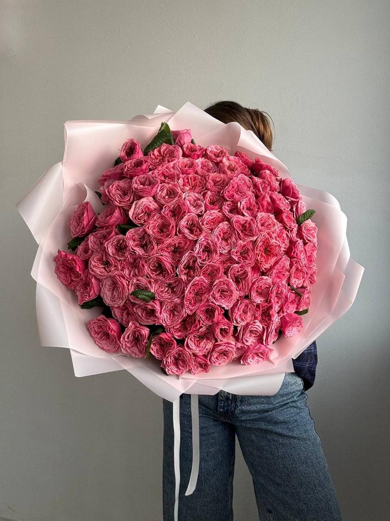 МОНОБУКЕТ 101 КРУЖЕВНАЯ РОЗА "РИДЖЕНС"