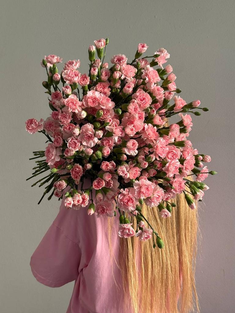 МОНОБУКЕТ "ОХАПКА КУСТОВЫХ ДИАНТУСОВ"