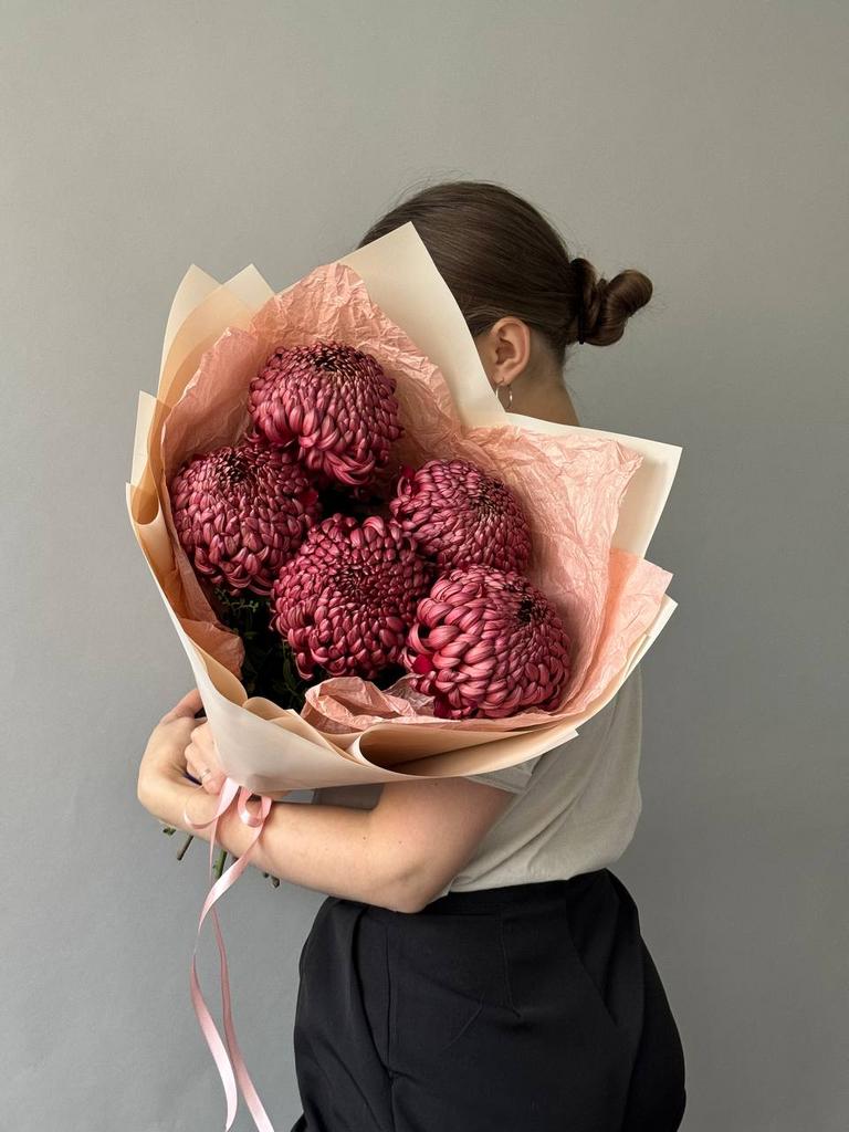 МОНОБУКЕТ  ХРИЗАНТЕМ "БИГУДИ БРАУНИ"