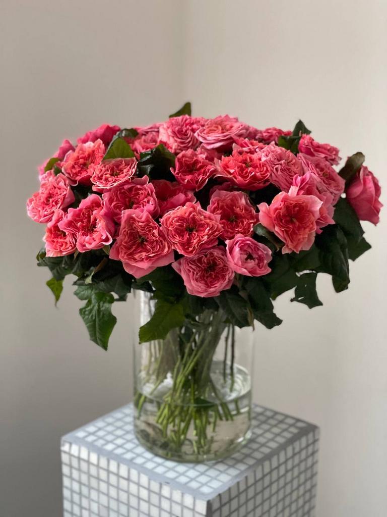 ЦВЕТЫ В ИНТЕРЬЕР "КРУЖЕВНЫЕ РОЗЫ РИДЖЕНС"