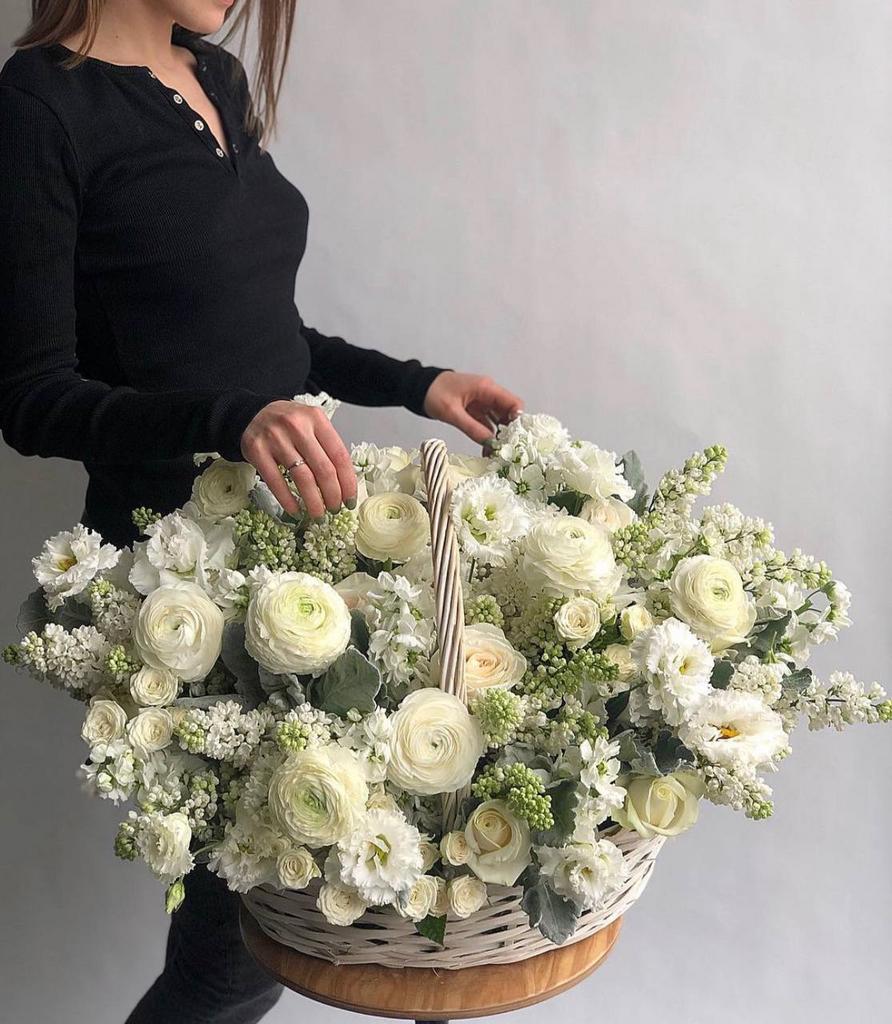 КОМПОЗИЦИЯ В КОРОБКЕ "РЕНЕССАНС"