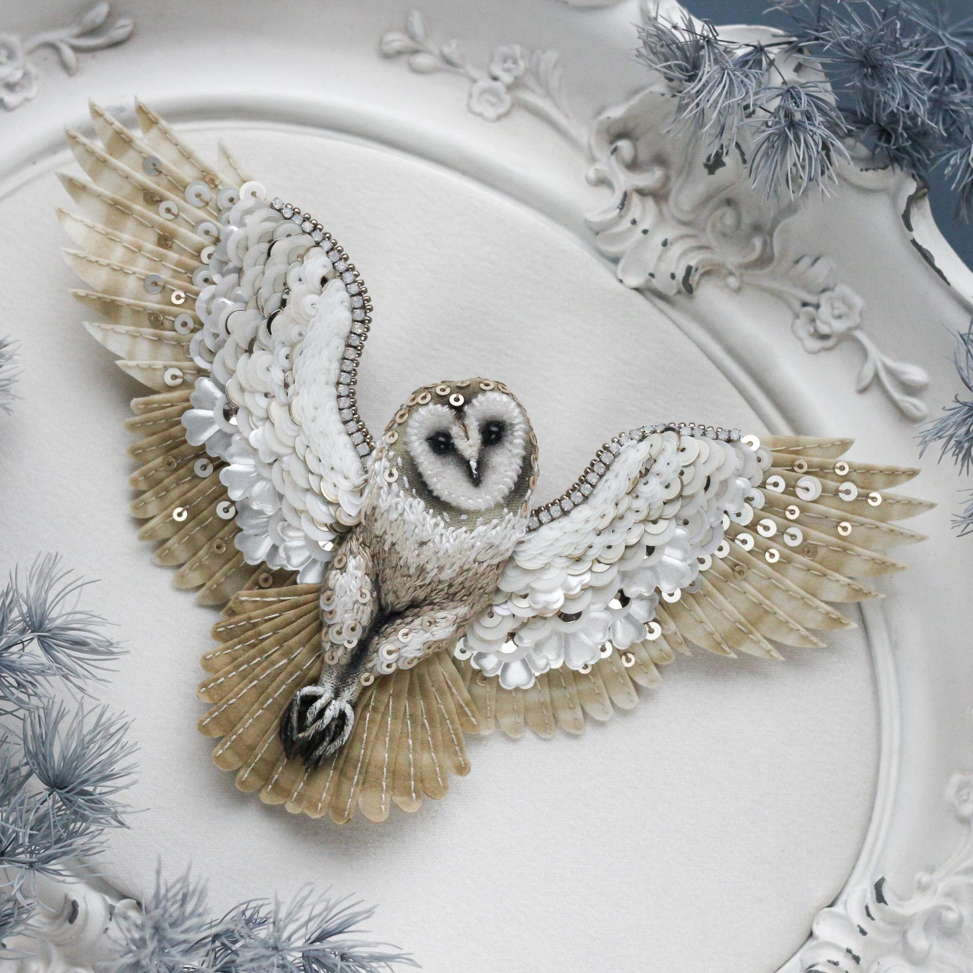 Брошь сова Сипуха Летящая