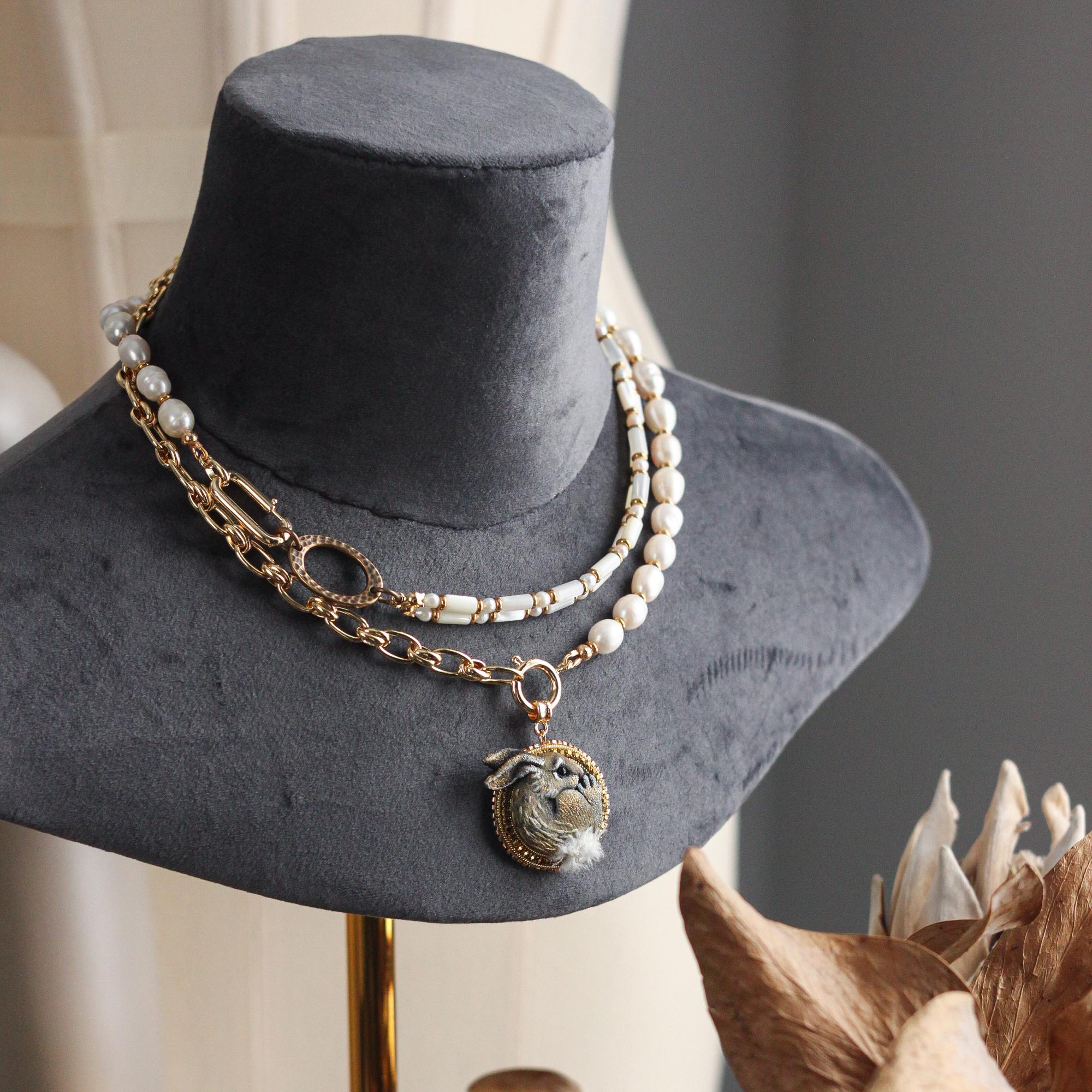 Колье с подвеской «Заяц Русак»