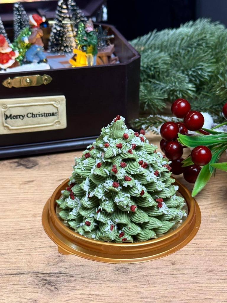 Новинка! Наша новая зеленая елка!