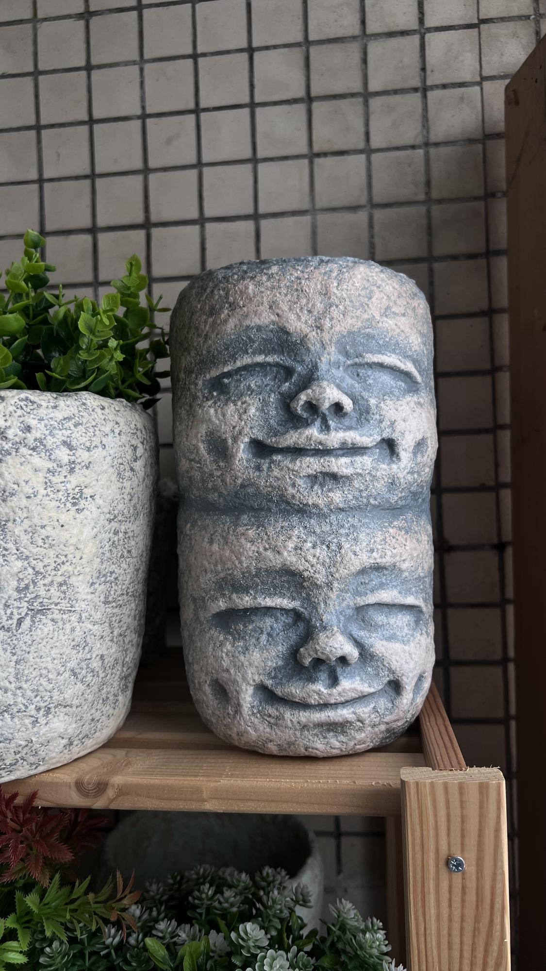 Кашпо из папье-маше