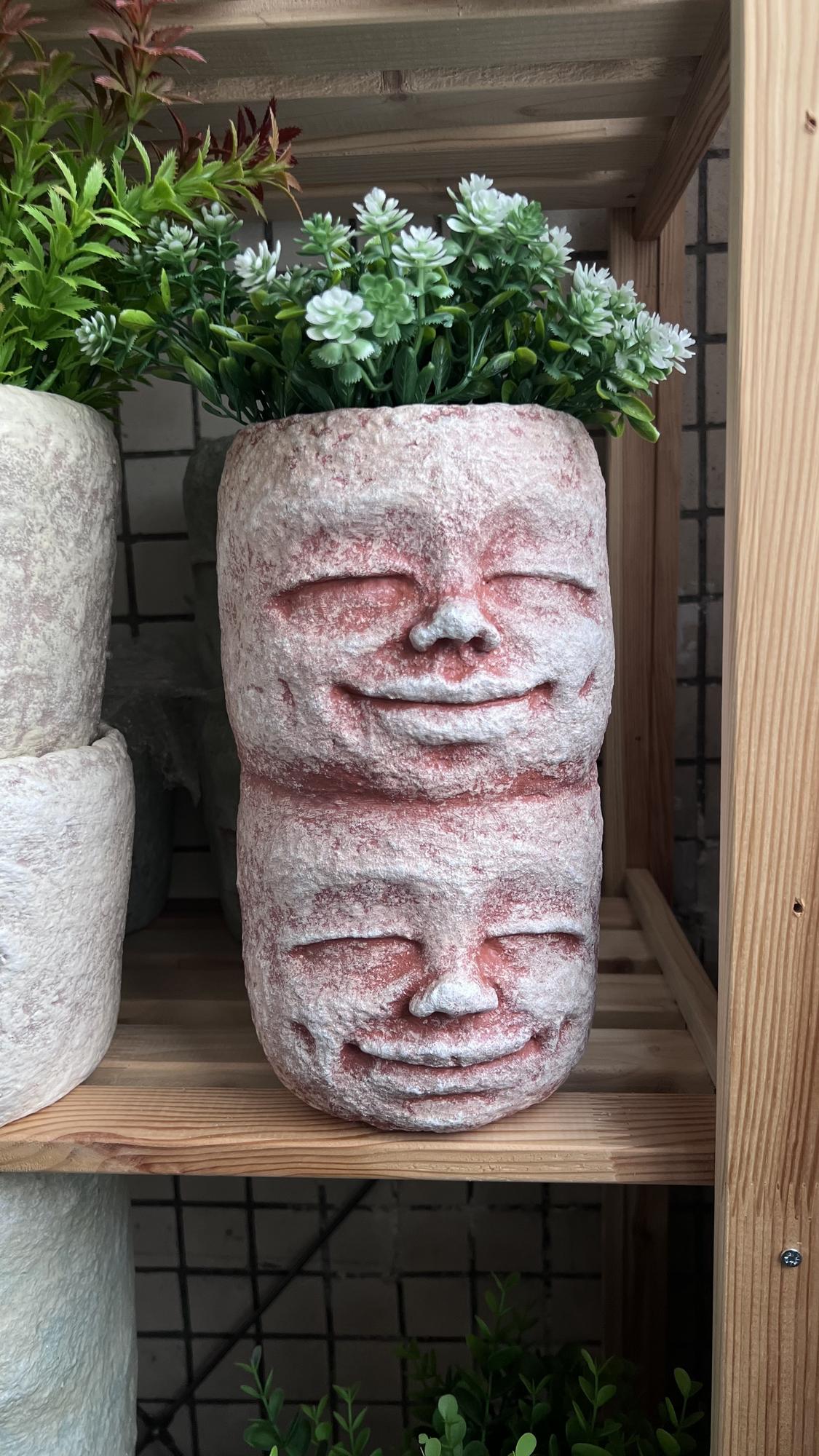 Кашпо из папье-маше