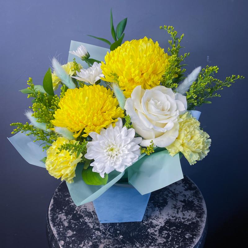 Букет в бархатной коробочке 006