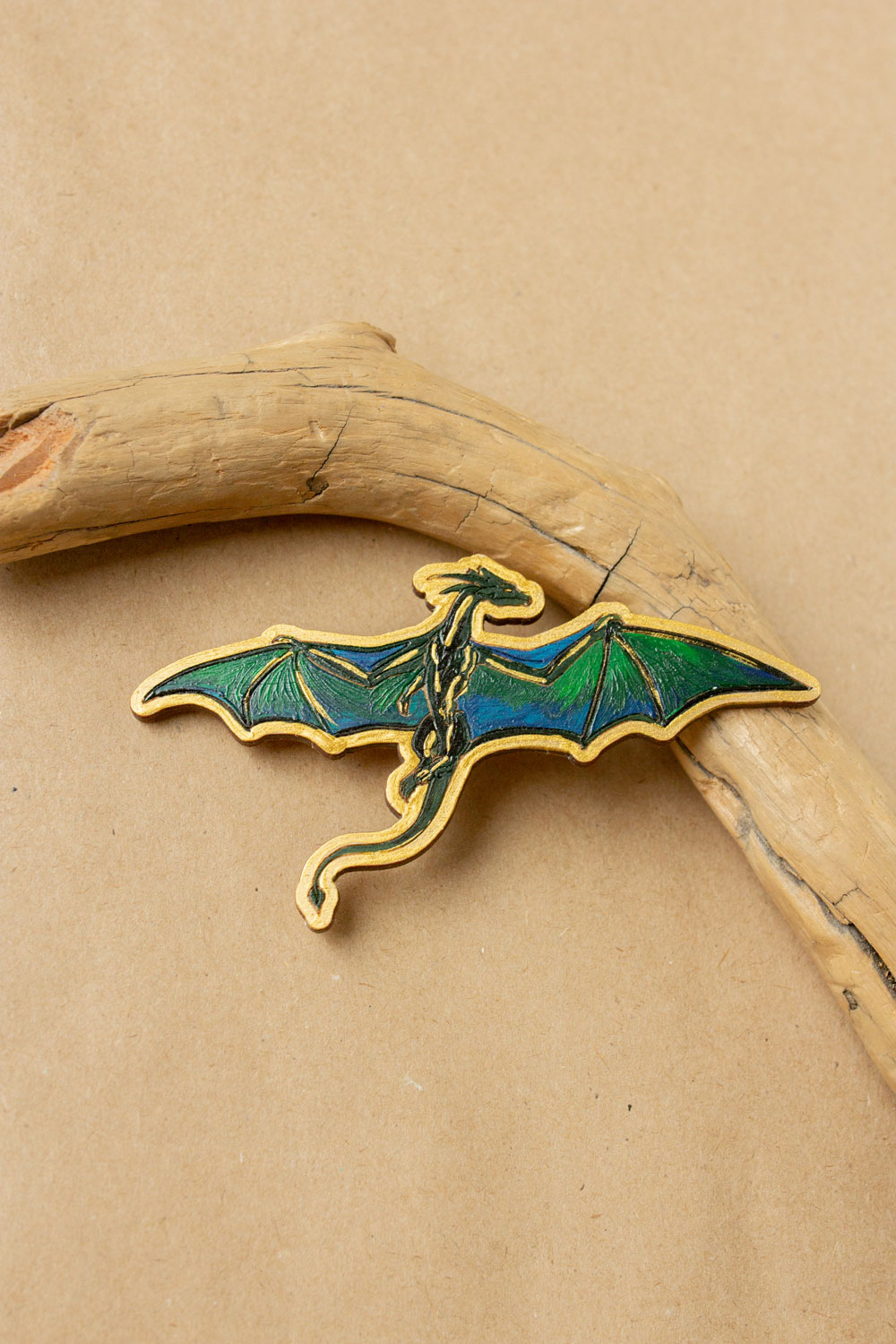 Деревянная брошь - Дракон