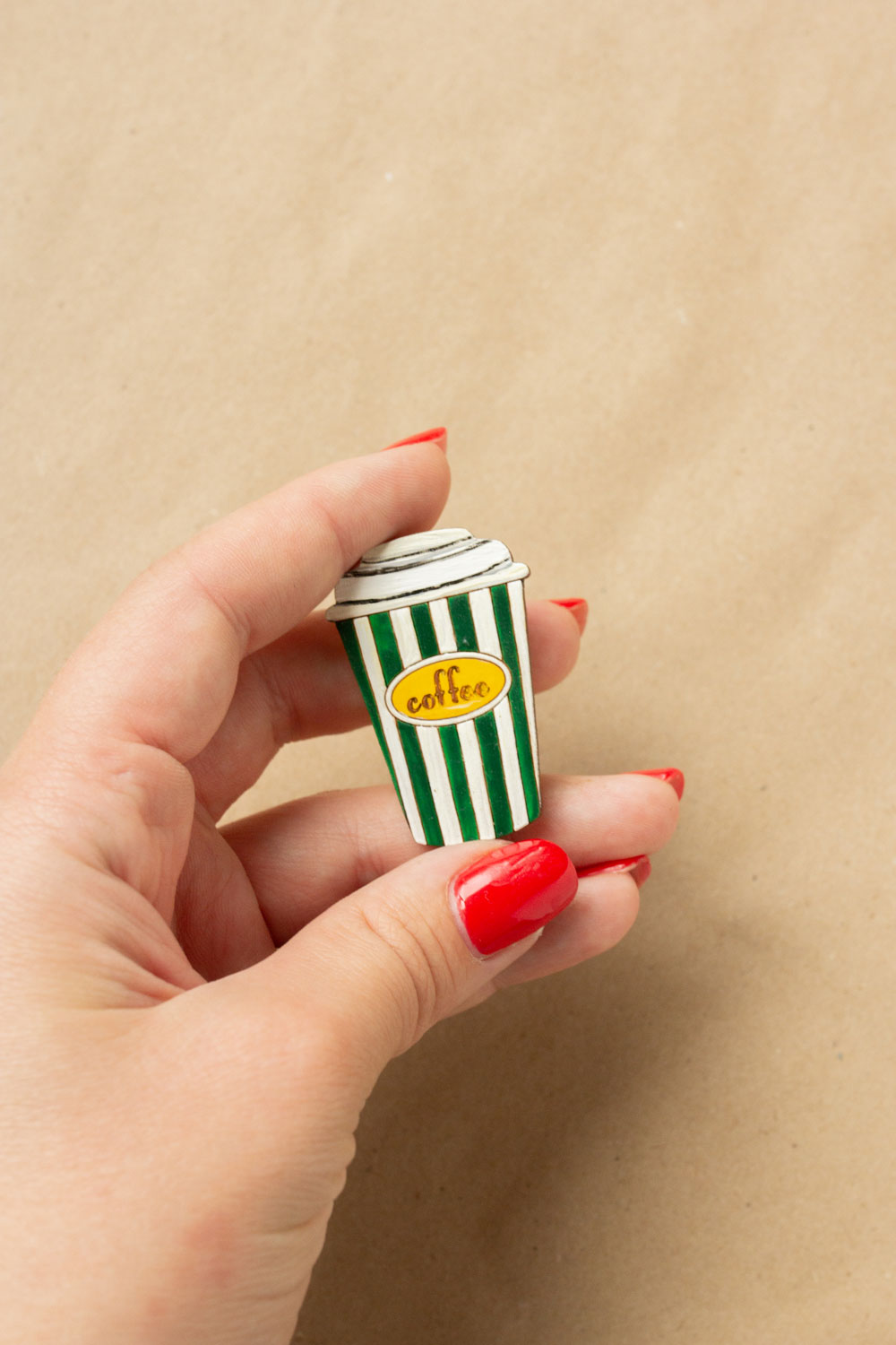 Деревянная брошь - Coffee