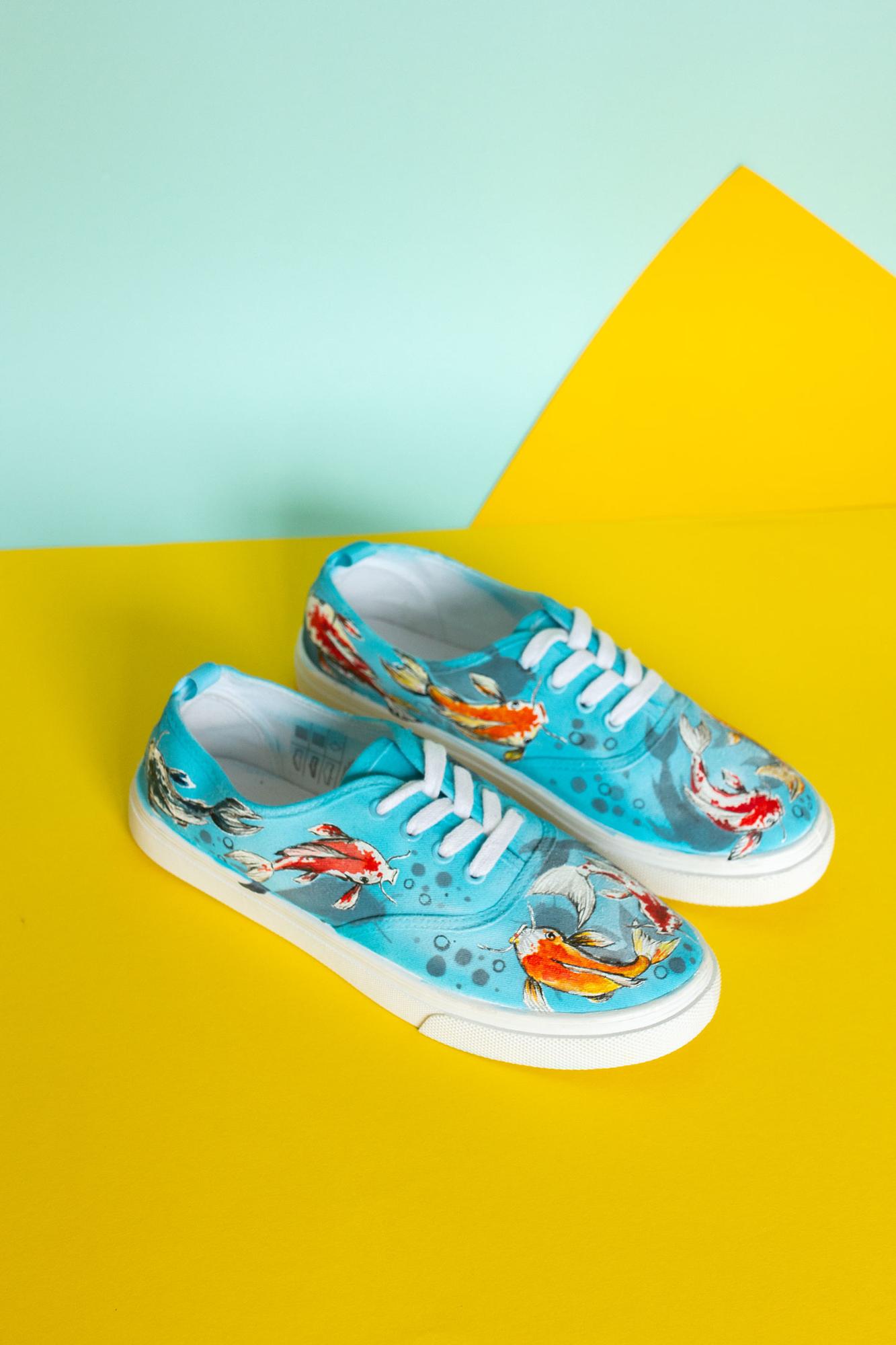 Бирюзовые кеды с росписью - Карпы Кои