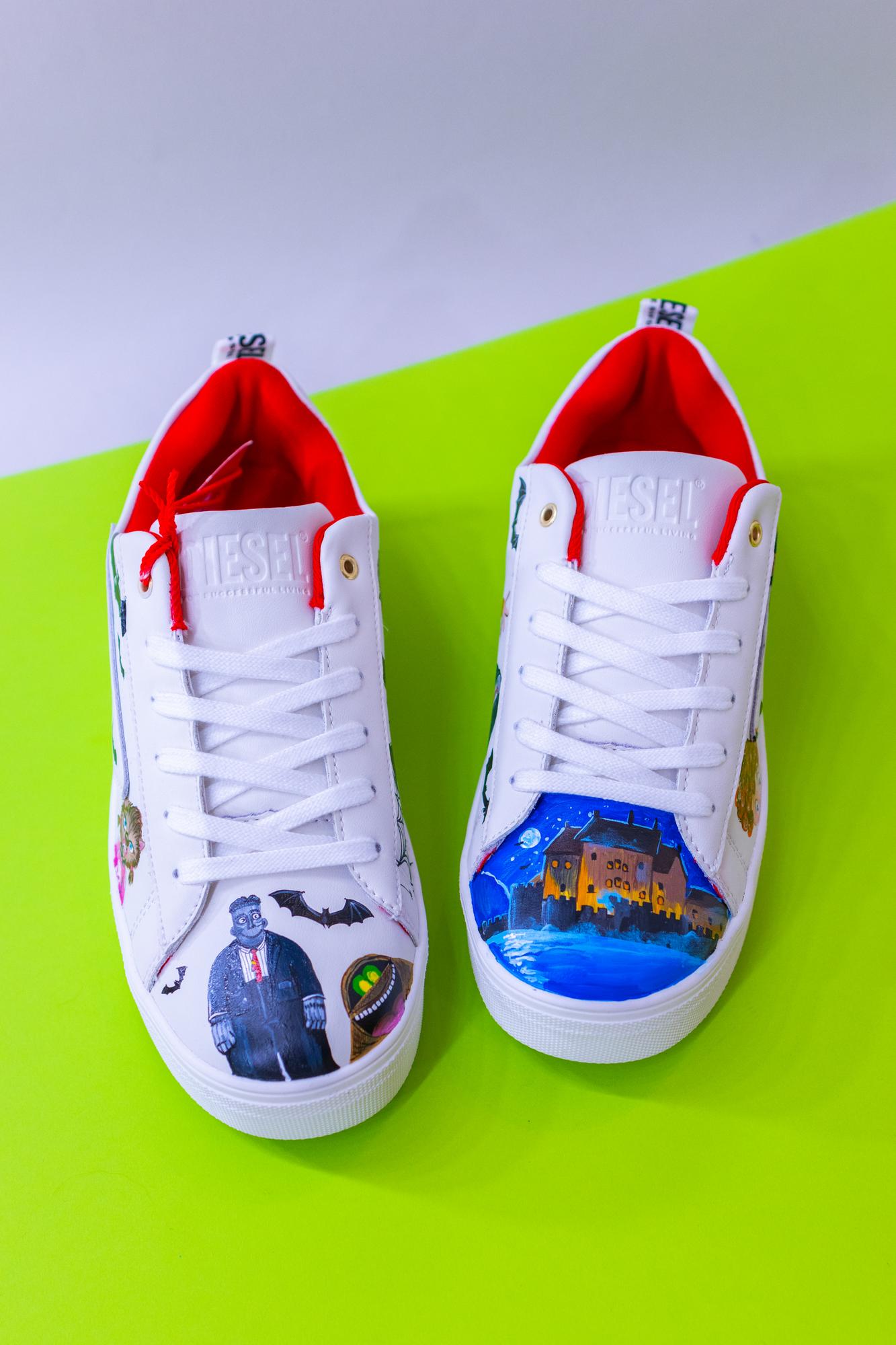 Кожаные кеды с росписью - Монстры на каникулах. Hotel Transylvania