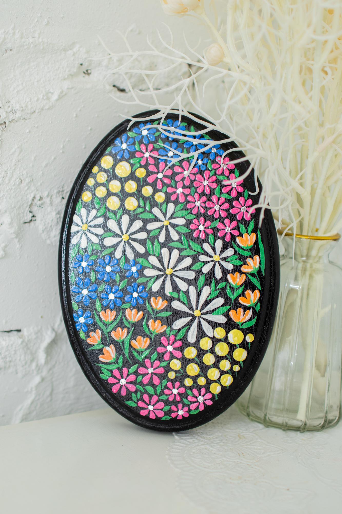 Панно из дерева с росписью - Ночью в саду