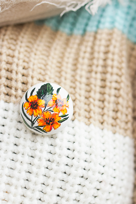 Деревянная брошь с росписью - Лето. Подсолнухи