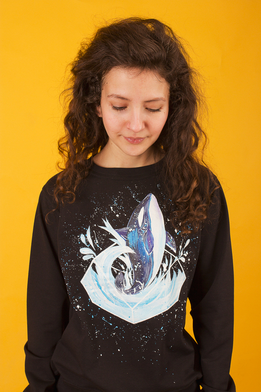 Свитшот с росписью "Океан внутри" с китом