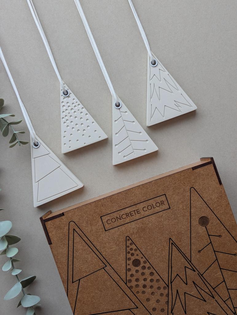 Коллекция елочных украшений из бетона SKOG в дизайнерской коробке