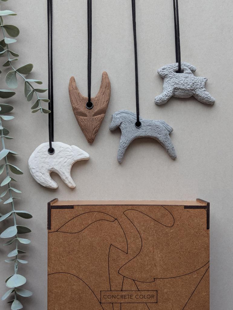 Коллекция елочных украшений из бетона ANIMALS в дизайнерской коробке