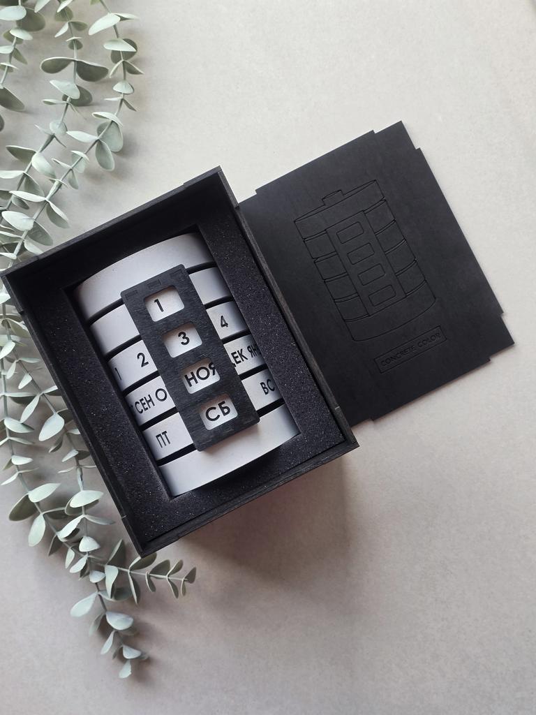 Вечный календарь из бетона MATS в дизайнерской коробке