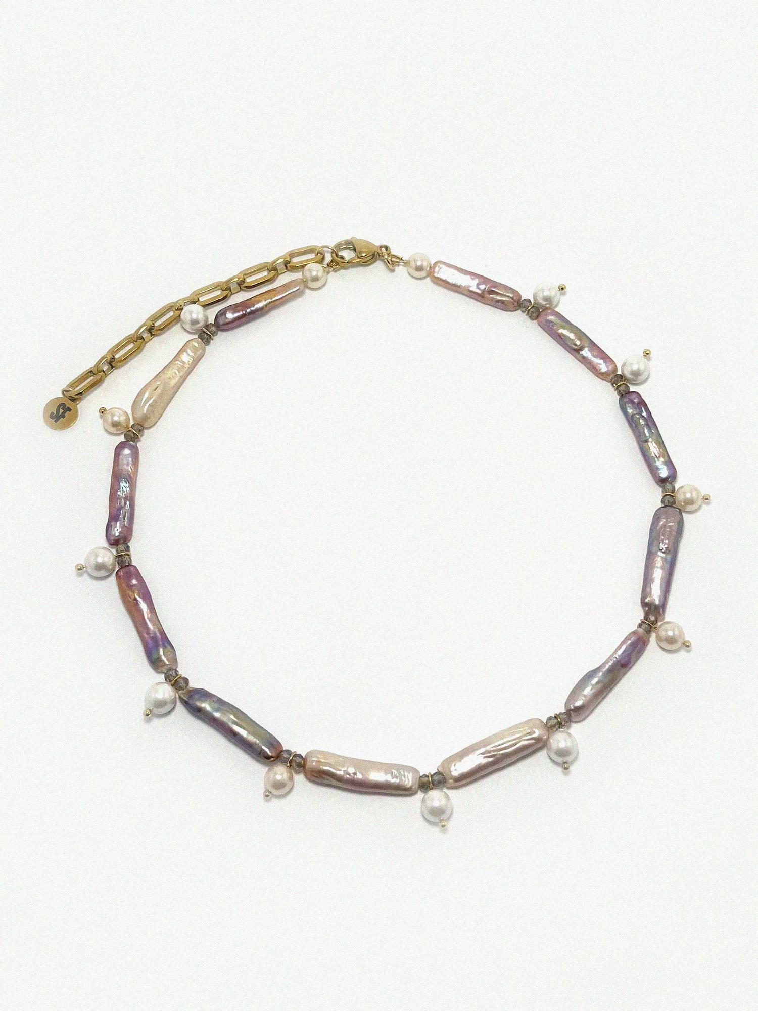 Колье с розовым жемчугом