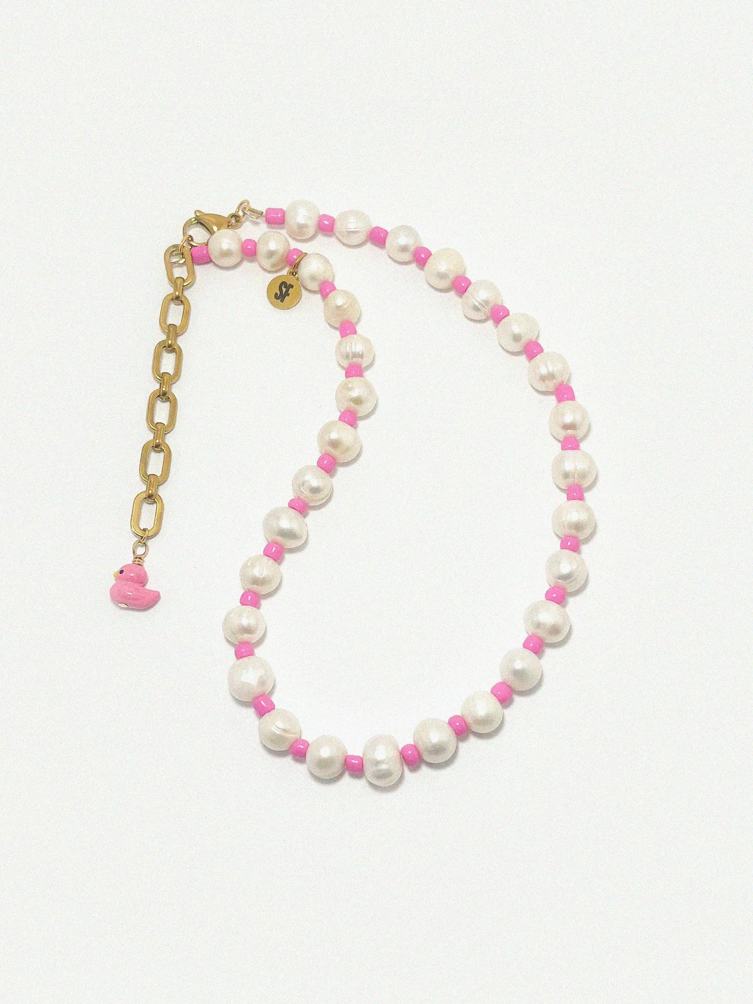 Жемчужное колье с розовой уткой