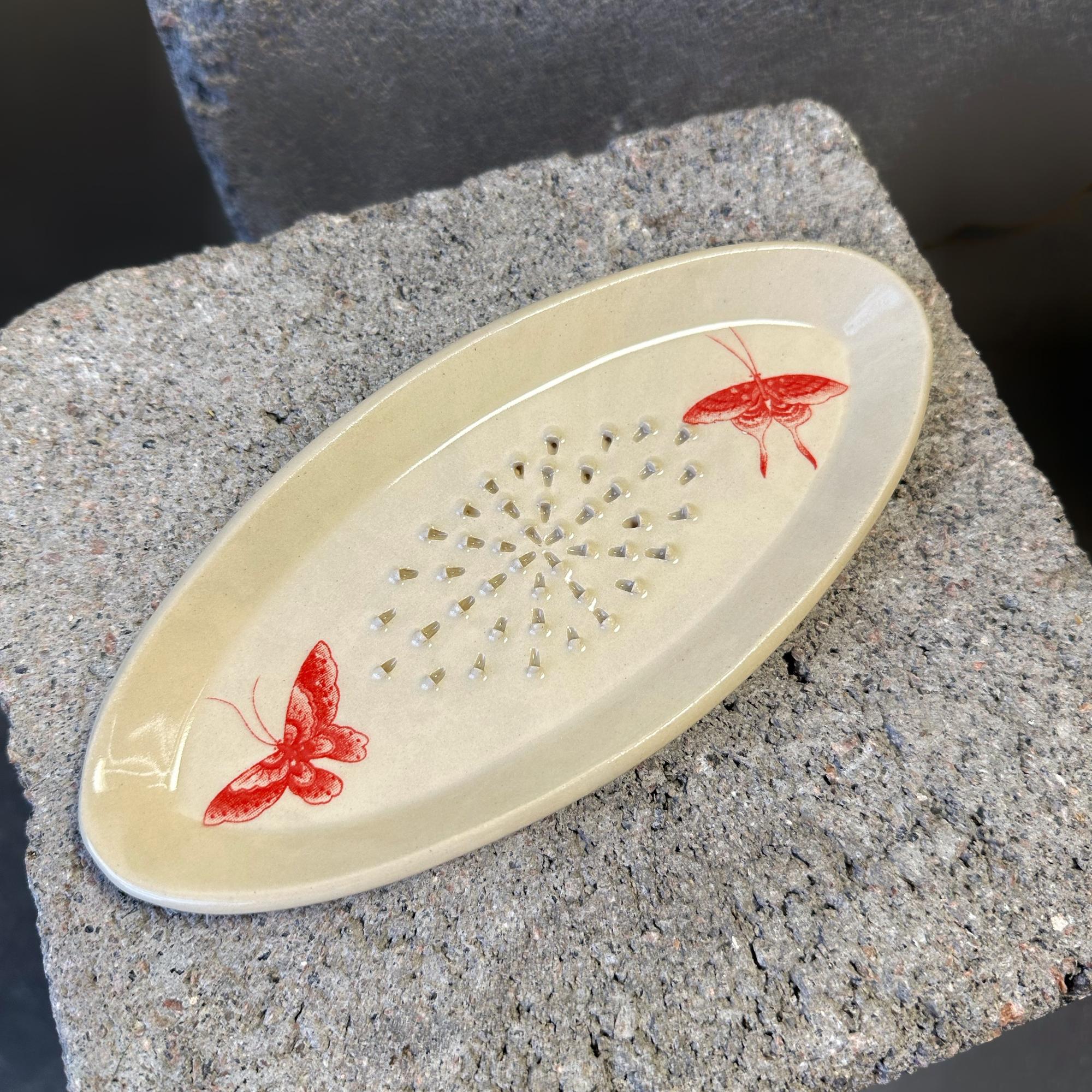 Тёрка с бабочками