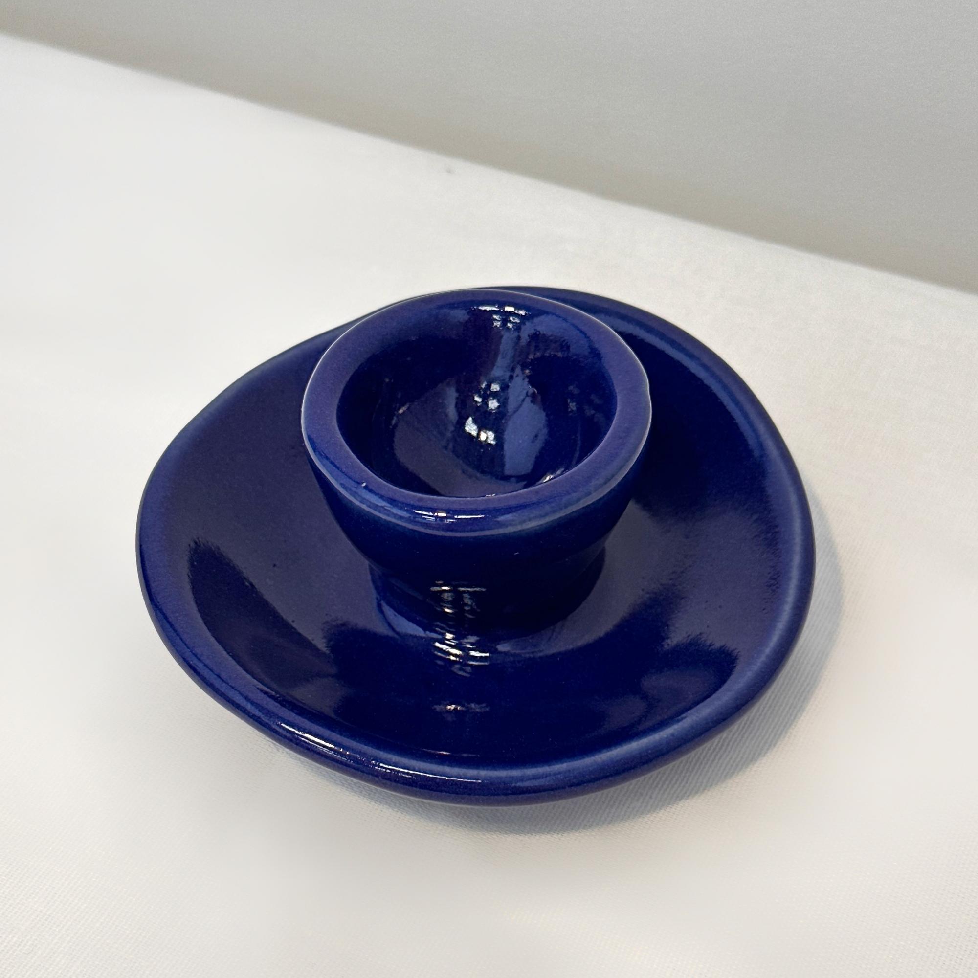 Подставка под яйцо синяя