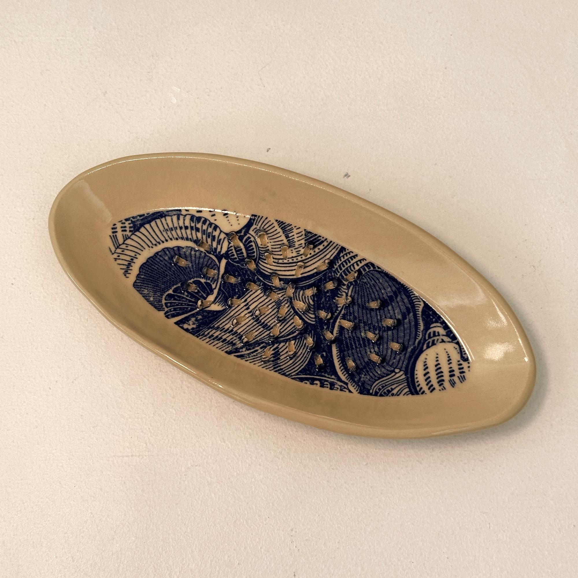 Тёрка с ракушками