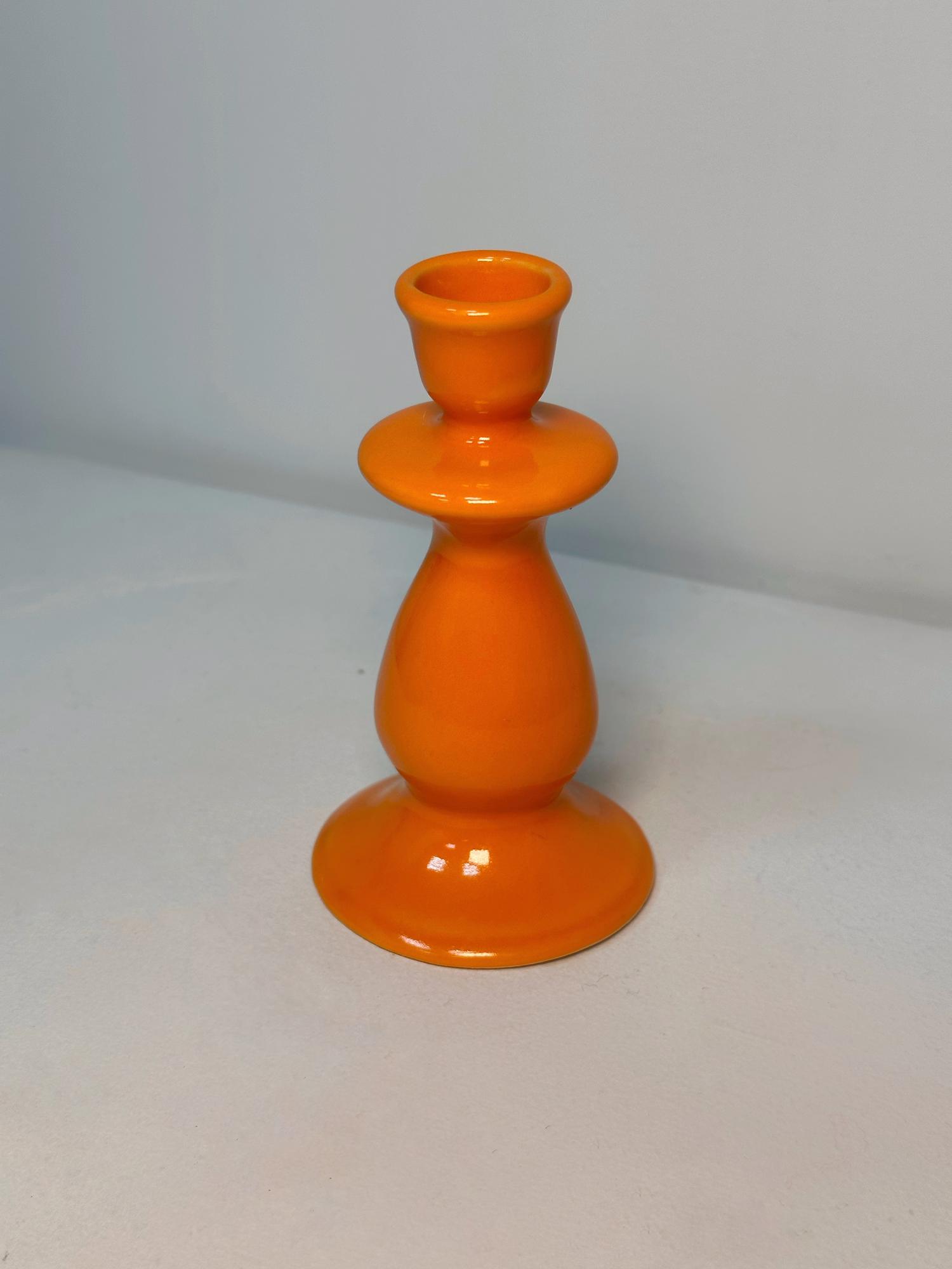 Подсвечник оранжевый