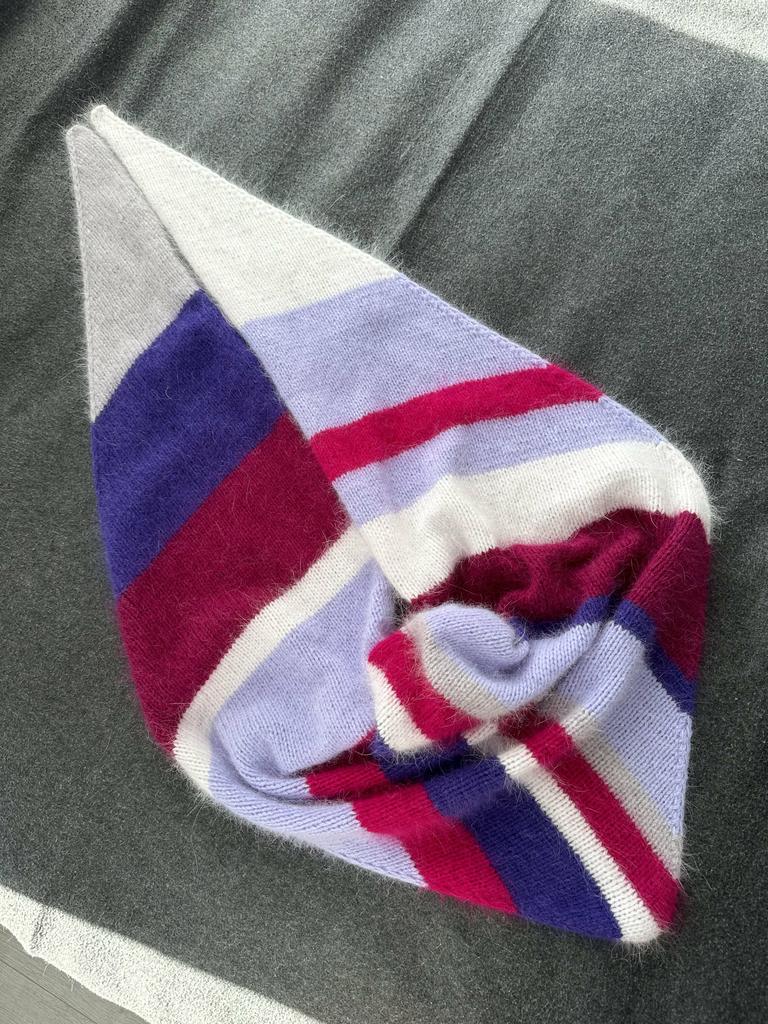 Косынка в полоску