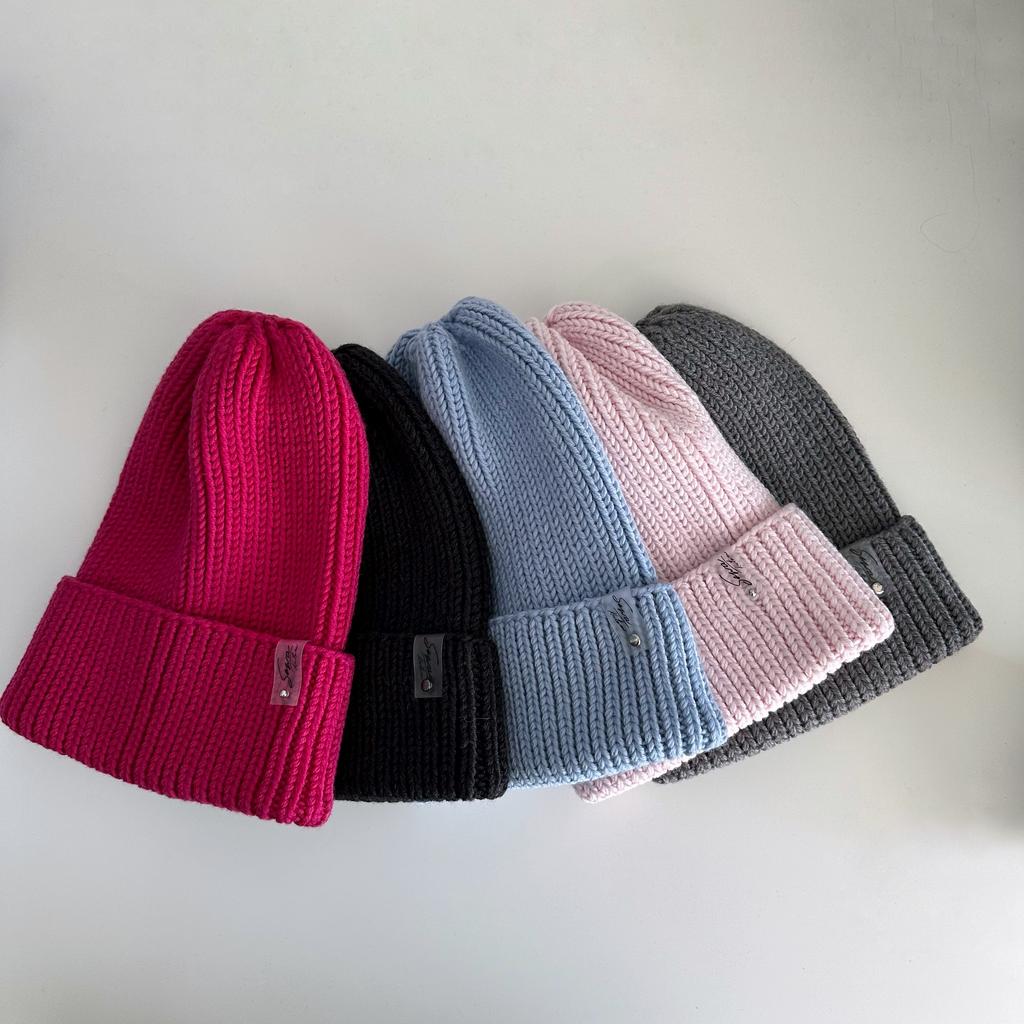 Шапка тыковка 1*1 (узкие полоски)