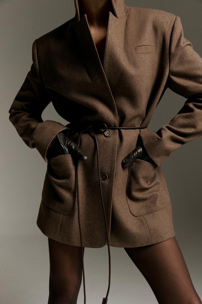 Жакет с заплатками