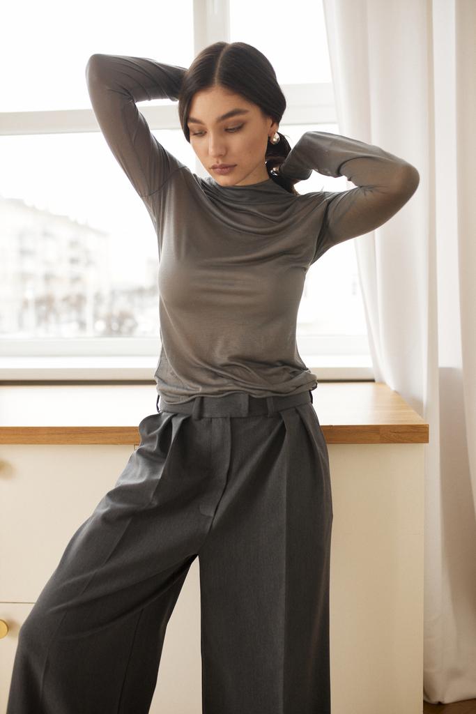 Лонгслив серый