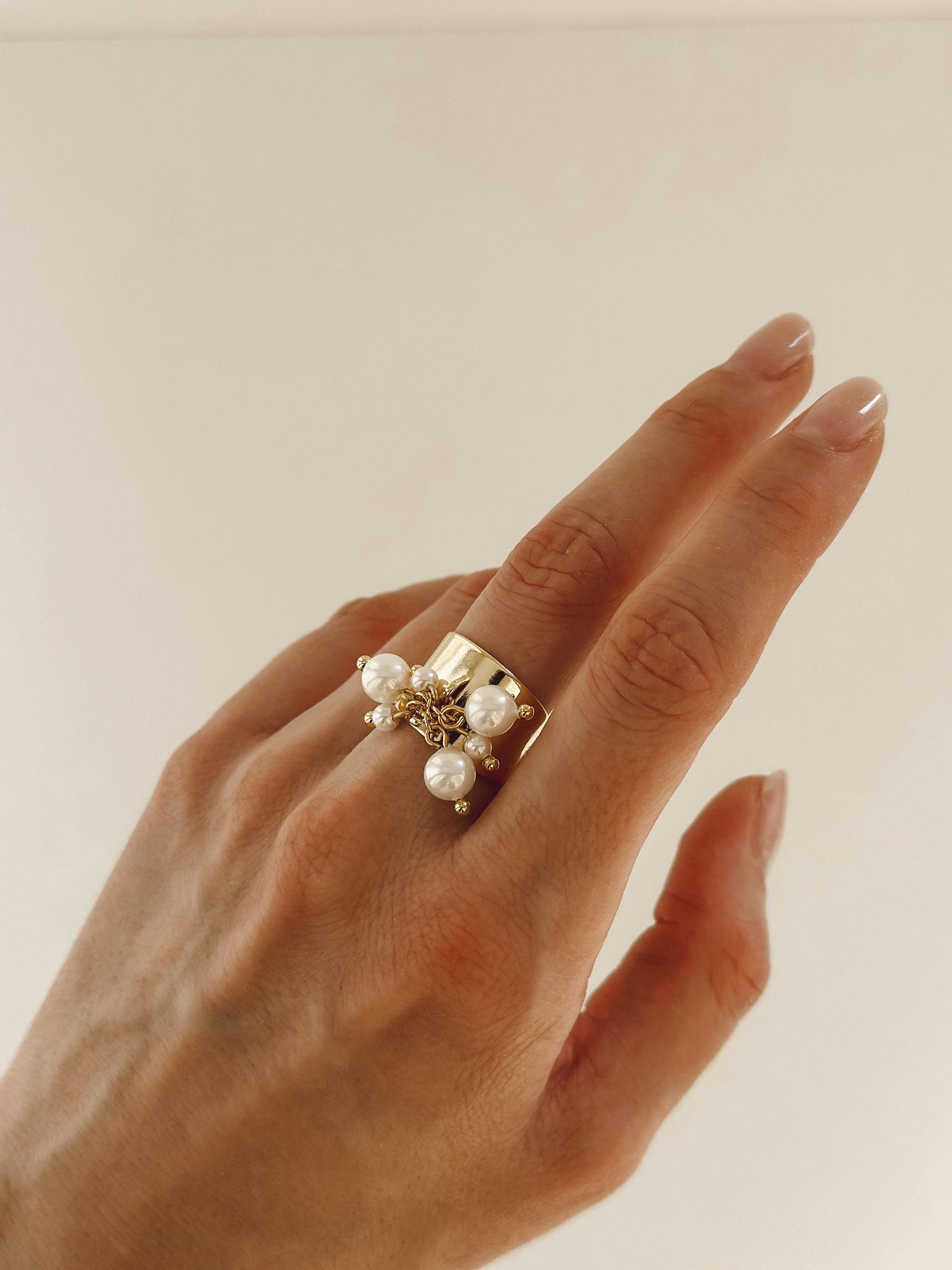 Кольцо с жемчугом Майорка