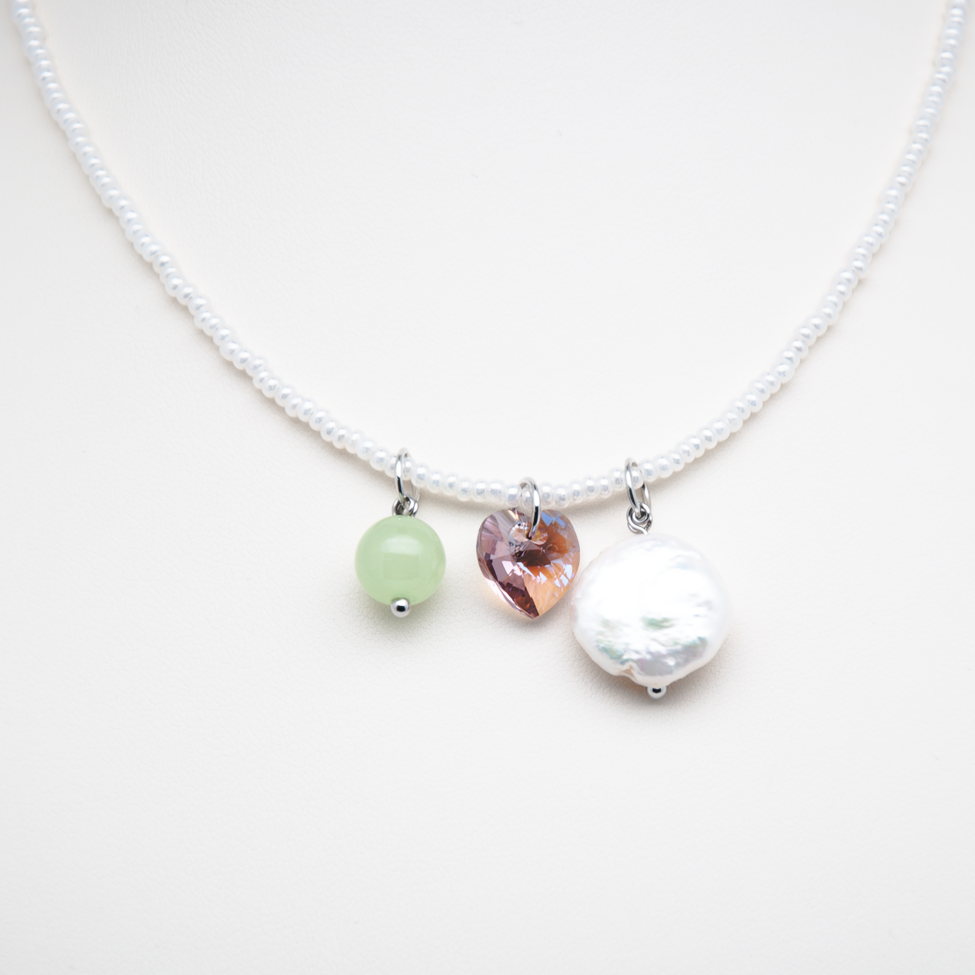 Кидкор-чокер молочный