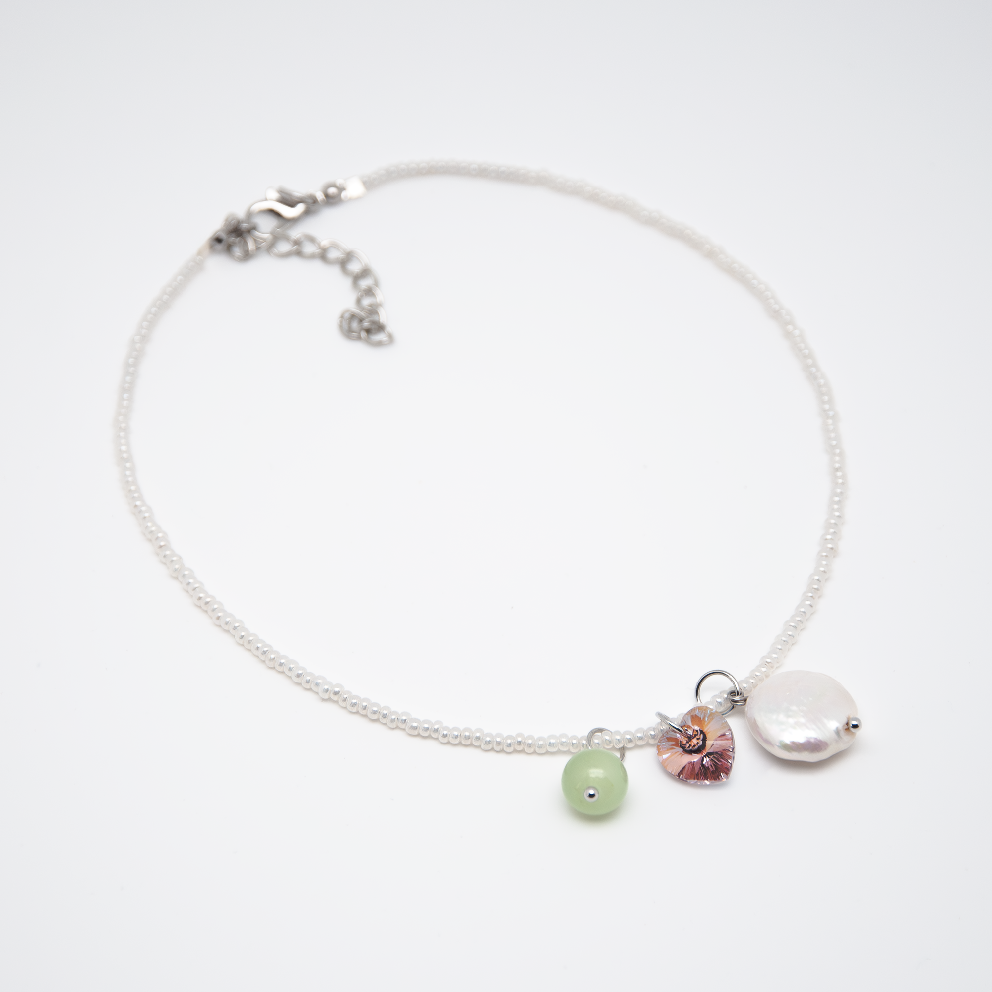 Кидкор-чокер молочный