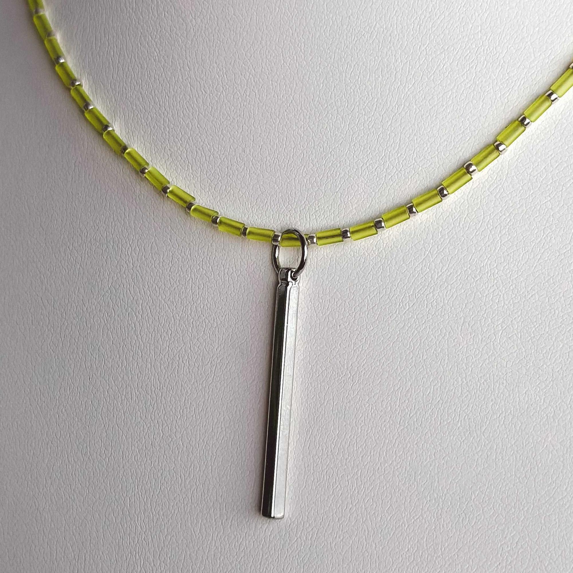 Чокер из стекляруса с подвеской